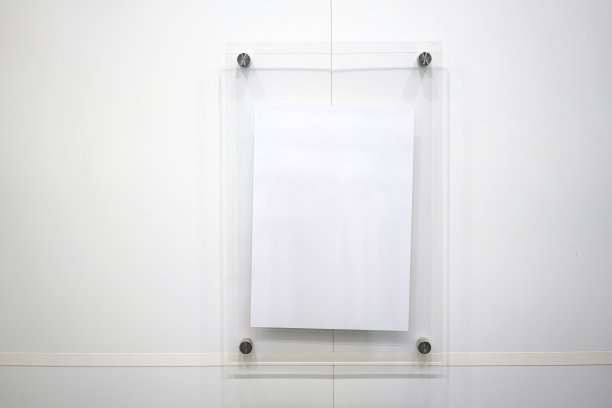 模拟透明壁挂式丙烯广告图片下载