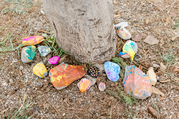 手绘彩石图片下载