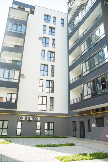 城市里的现代化公寓楼图片下载