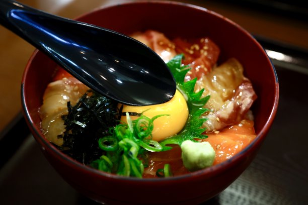 碗中食物的特写镜头图片下载