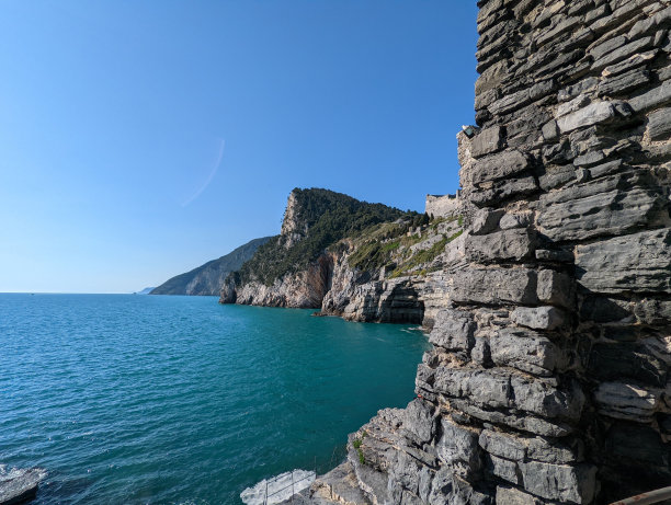 意大利维内雷港多利亚城堡废墟的美丽照片图片下载