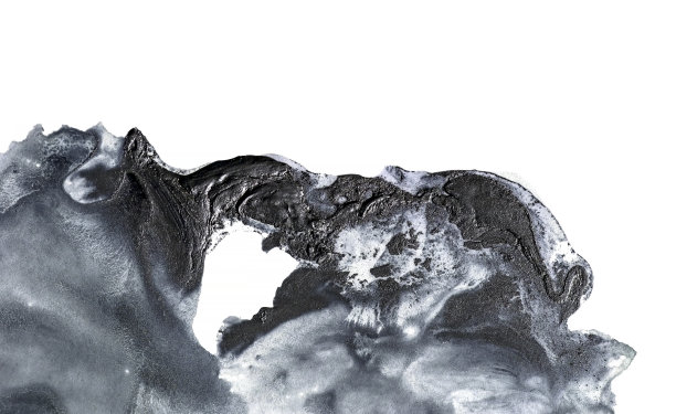 纹理漆污渍。抽象的中风。多彩的一笔。隔离在白色上图片下载