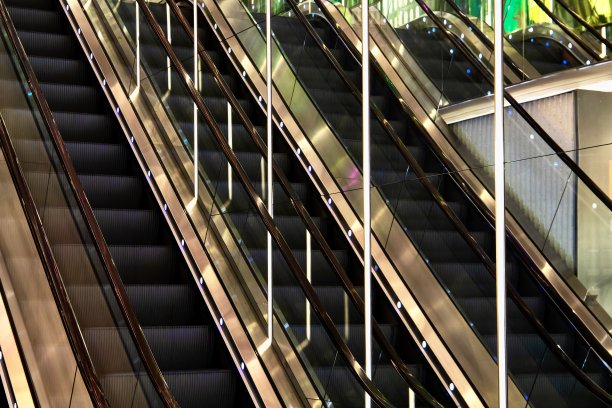 自动扶梯文摘图片下载