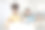 两名女顾客在商店里选购有机产品。图片下载