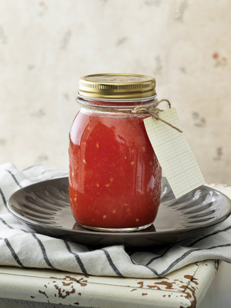 罐子里的番茄酱，番茄酱，玻璃罐子里的番茄酱图片下载