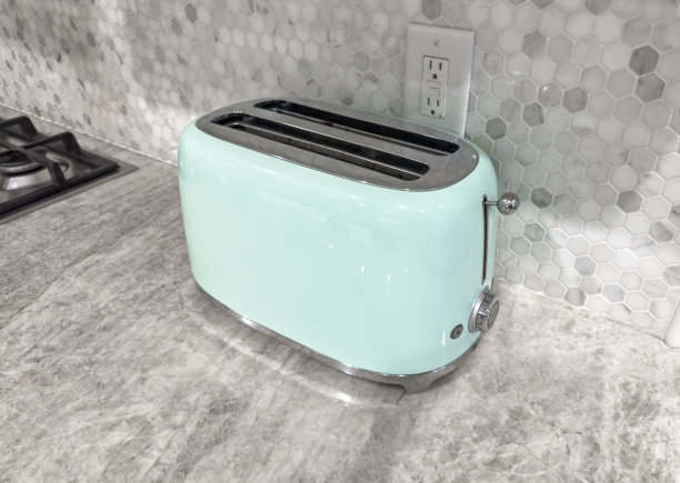 厨房的烤面包机图片下载