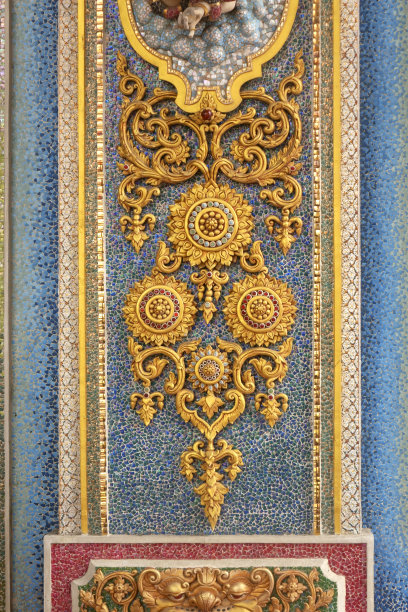 曼谷佛教寺庙墙上的建筑装饰图片下载