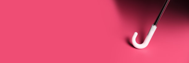 撑开雨伞避雨。春天和秋天的天气。横幅。图片下载