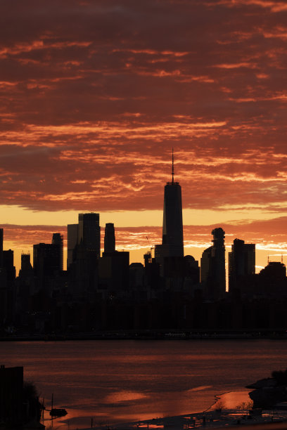 日落云曼哈顿天际线图片下载