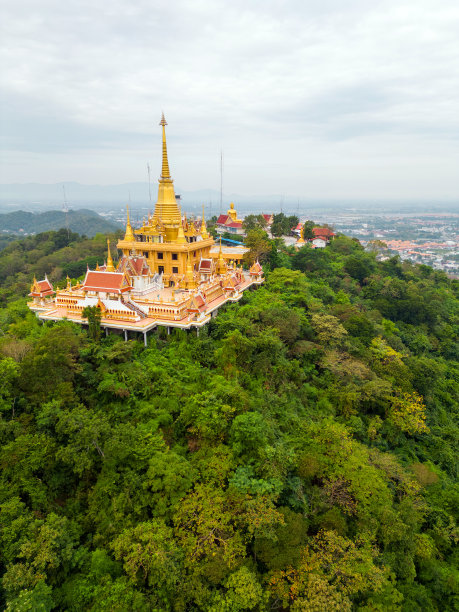 泰国那空沙旺寺图片下载