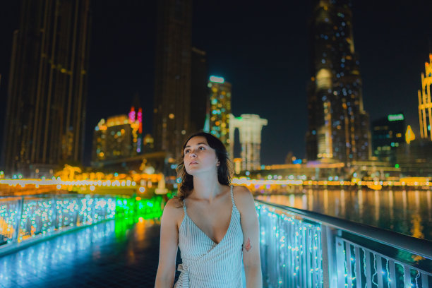 迪拜之夜图片下载