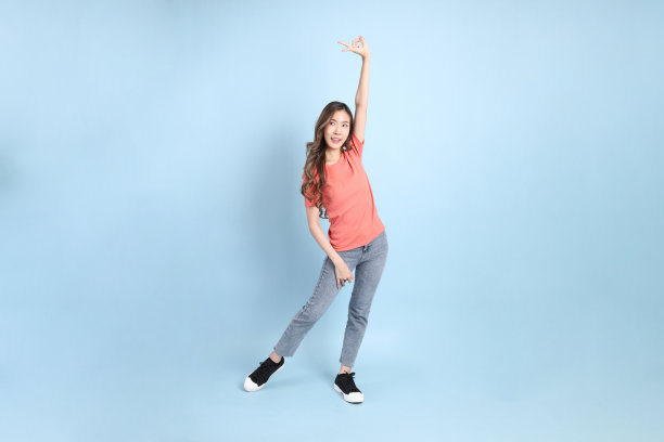 休闲亚洲女性图片下载