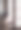 小女孩正在公共图书馆看书。图片下载