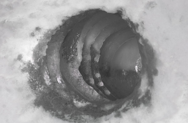 冰洞的入口图片下载