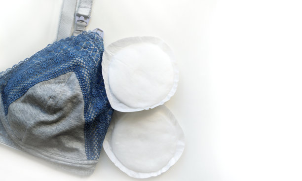 哺乳乳垫，母乳喂养图片下载