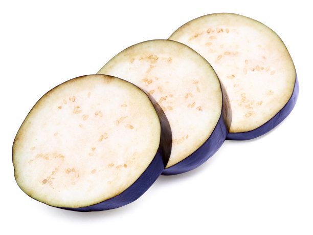 白底分离的天然有机茄子蔬菜切片图片下载