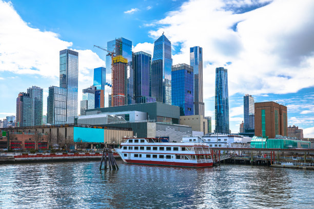 纽约市哈德逊庭院的天际线发展从河图片下载