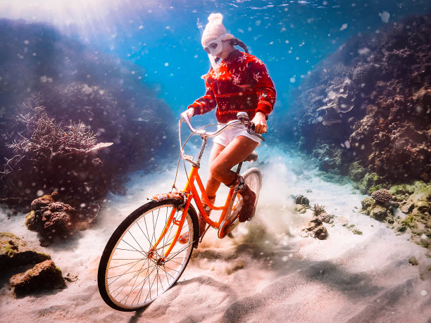 美丽的女孩在普吉岛，安达曼海-03图片下载