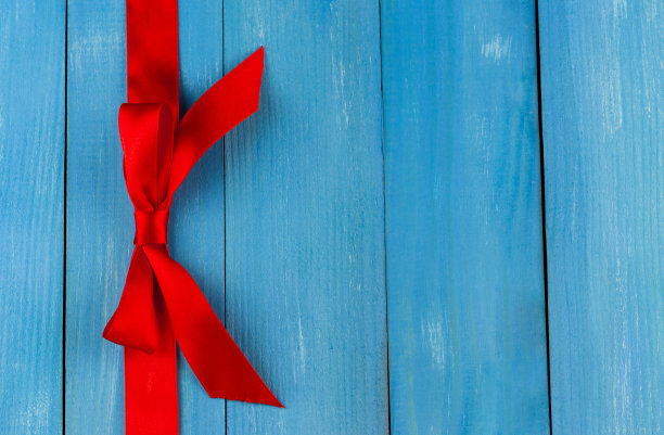 红色缎带，蓝色蝴蝶结图片下载