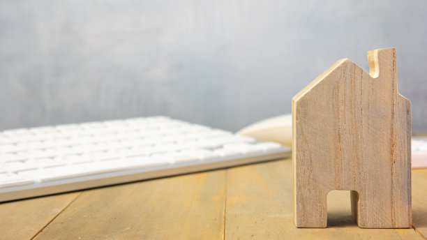 木质房屋用于建筑或财产概念图片下载