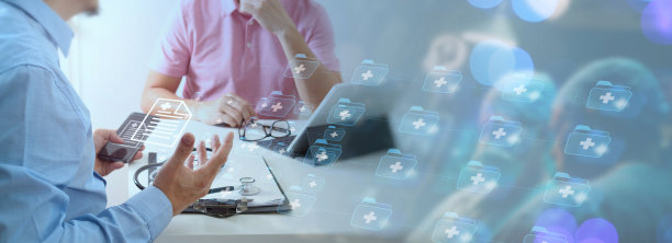 男性患者在医学妇科诊所或医院精神卫生服务中心接受妇科医生或精神科医生的咨询并进行健康检查。图片下载