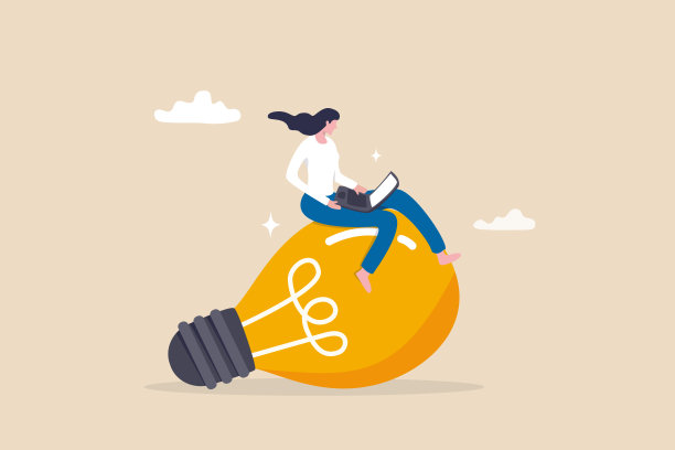 成功的想法或创新，解决工作问题的灵感或解决方案，项目计划，创造力或专业知识概念，富有成效的女商人在大灯泡的想法上用电脑笔记本电脑工作。图片下载