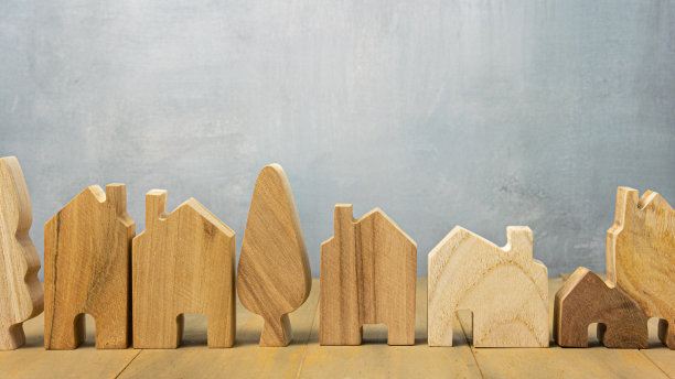 木质房屋用于建筑或财产概念图片下载