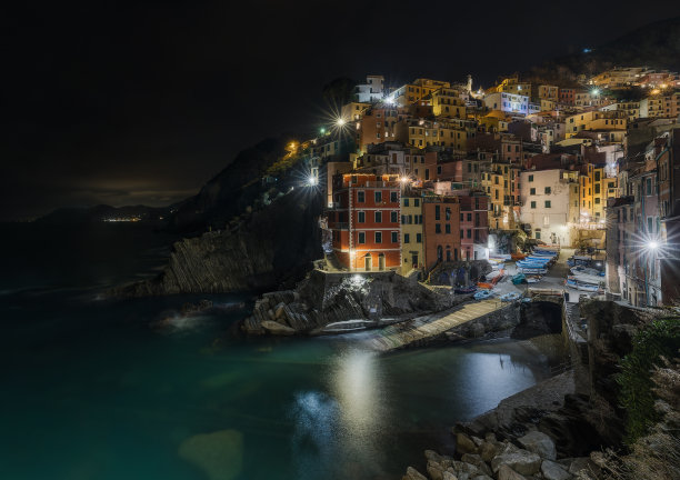 享受夜晚图片下载