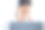 新冠肺炎，生病擤鼻涕，一位商业女性在办公室里感冒、流感或过敏，对着纸巾打喷嚏。一名年轻女员工在工作时手，鼻，花粉症图片下载