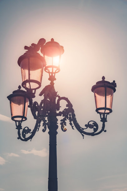 意大利威尼斯的路灯图片下载