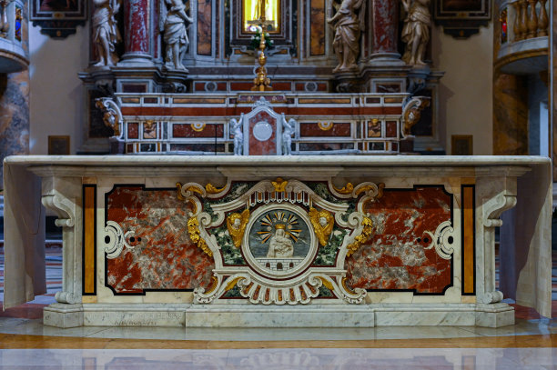 Lanciano。圣母大教堂图片下载