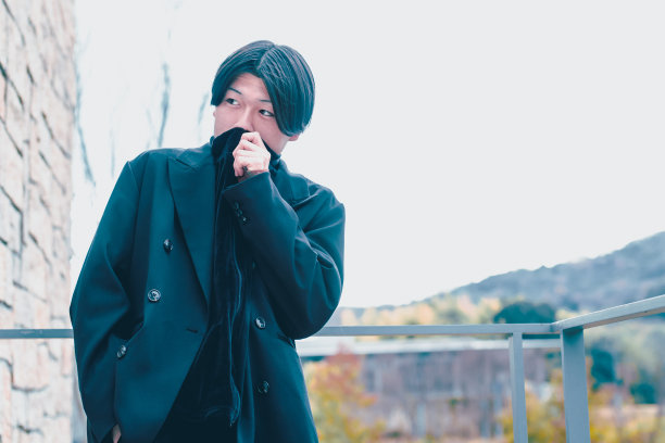 思考型大学生图片下载