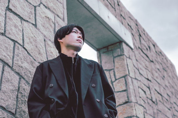 思考型大学生图片下载