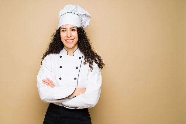 迷人的快乐女厨师微笑图片下载