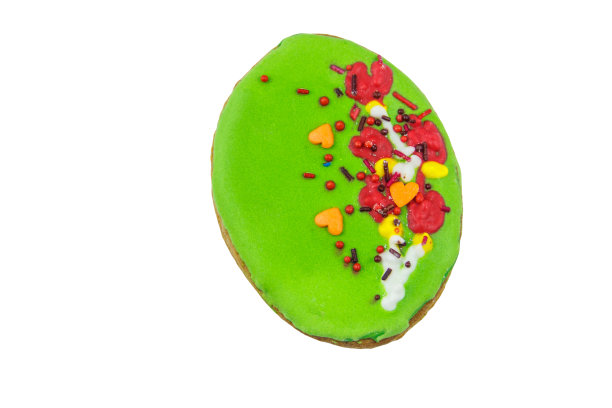 鸡蛋形状的复活节姜饼饼干孤立的白色背景图片下载