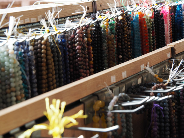 手工珠宝设计材料图片下载