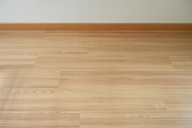 木地板和白墙，建筑行业图片下载