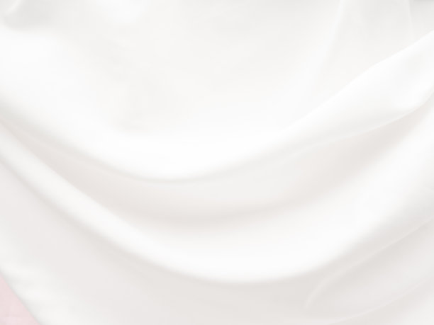 窗帘白色的波浪和柔和的阴影。图片下载