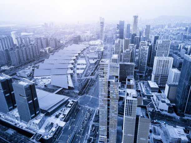 中国南京现代城市建筑的景观天际线图片下载