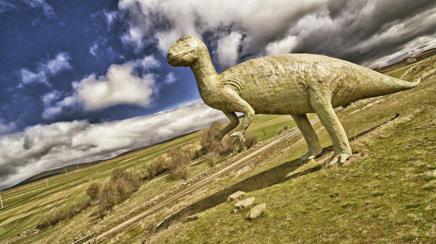 西班牙圣罗克的Ichnites古生物沉积的恐龙模型图片下载