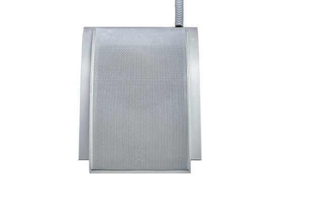 扬声器的报警系统在墙上，隔离在白色背景上。图片下载