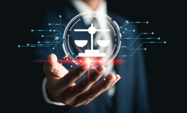 商法劳动法律师概念。劳动法，现代虚拟界面中的律师法。图片下载