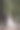 浪漫的年轻新娘和新郎在大自然的木制露台上跳舞图片下载