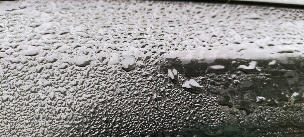 冬天车窗上的雪图片下载