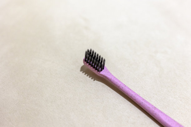 浴室新牙刷图片下载