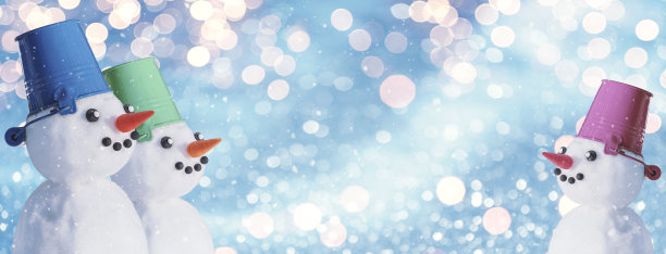 圣诞冬季旗帜-一个家庭的雪人的背景上闪闪发光的雪图片下载