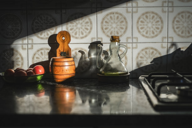 烹饪，油，盐和番茄图片下载