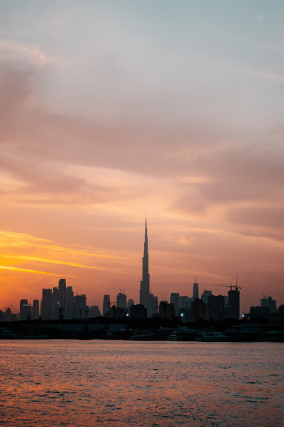 哈利法塔摩天大楼日落景观图片下载