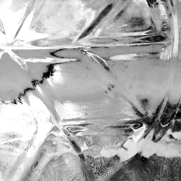 冰纹理。抽象单色照片。冰结构背景。透明的冰形状。水和冰图片下载