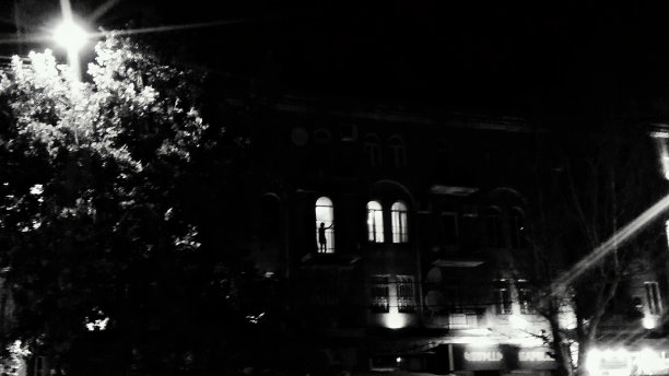 孤独的图片下载